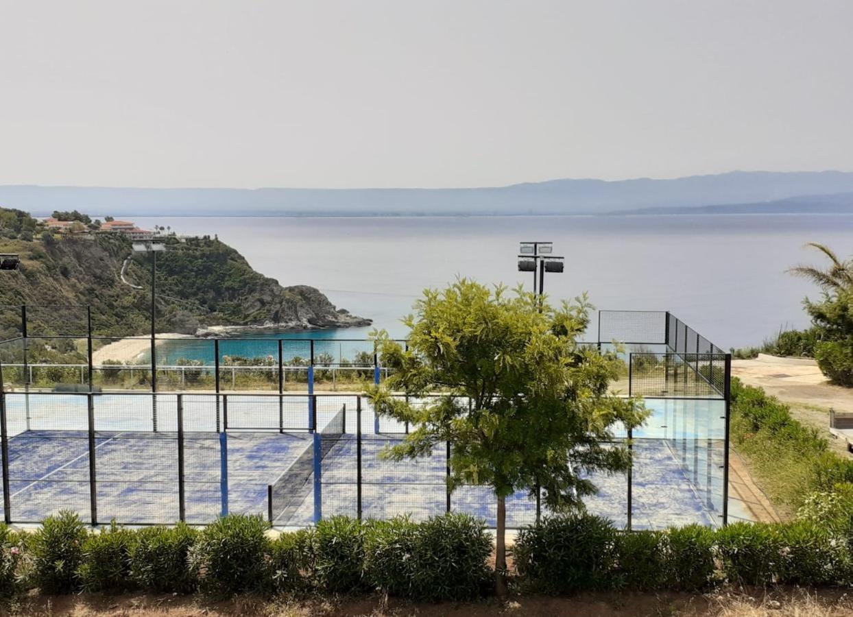 Blue Bay Resort Capo Vaticano Exterior foto