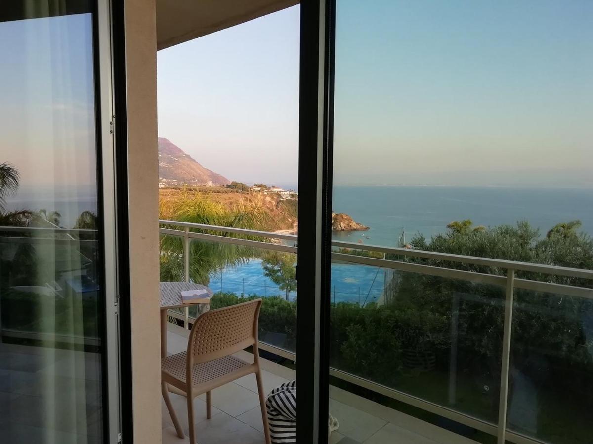 Blue Bay Resort Capo Vaticano Exterior foto