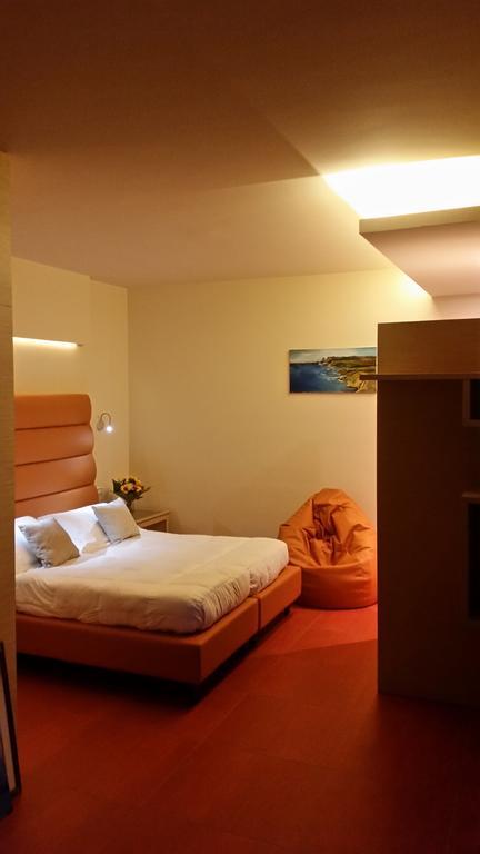 Blue Bay Resort Capo Vaticano Zimmer foto