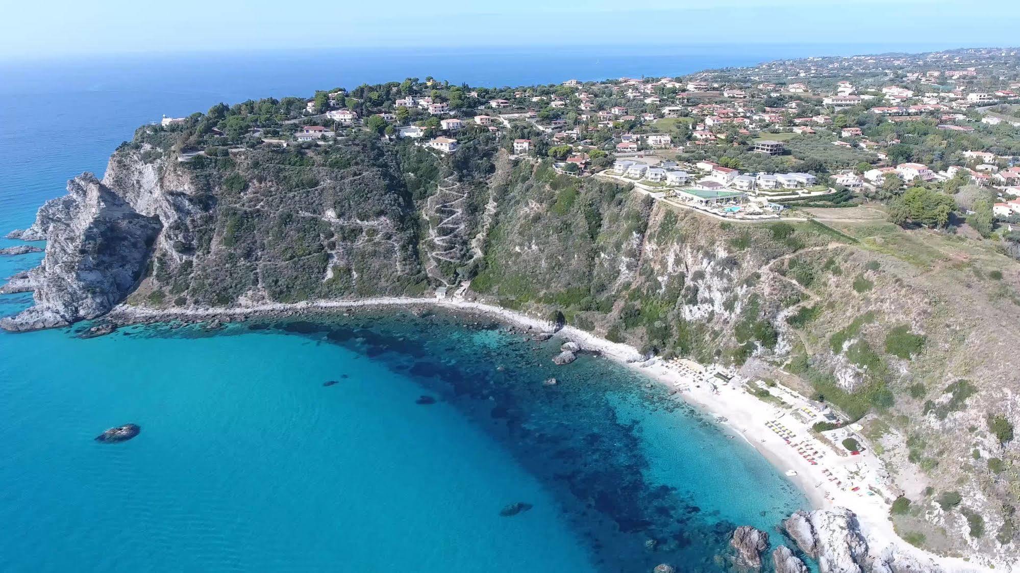 Blue Bay Resort Capo Vaticano Exterior foto